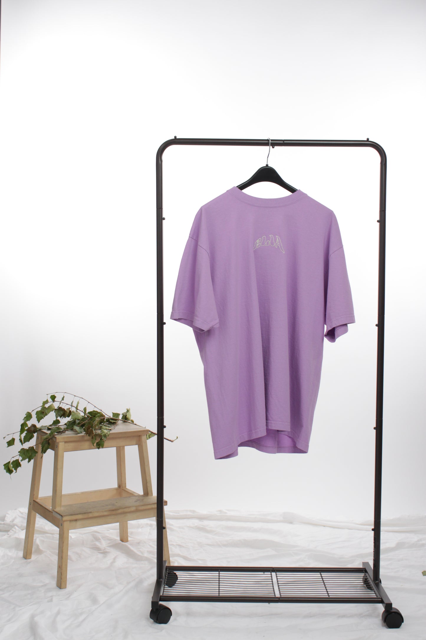 Elia Street Branch Embroidered T (Lavender)